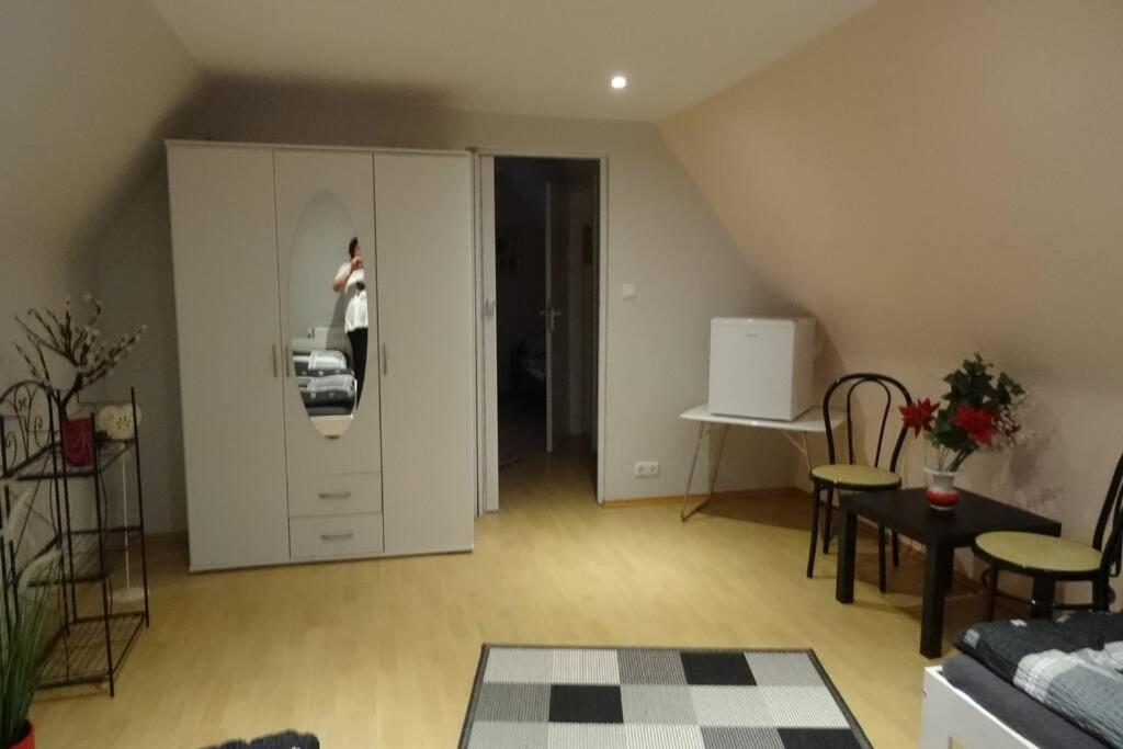 Ferienwohnung Ca 85 Qm Zzgl 17 Qm Terrasse ハノーファー エクステリア 写真